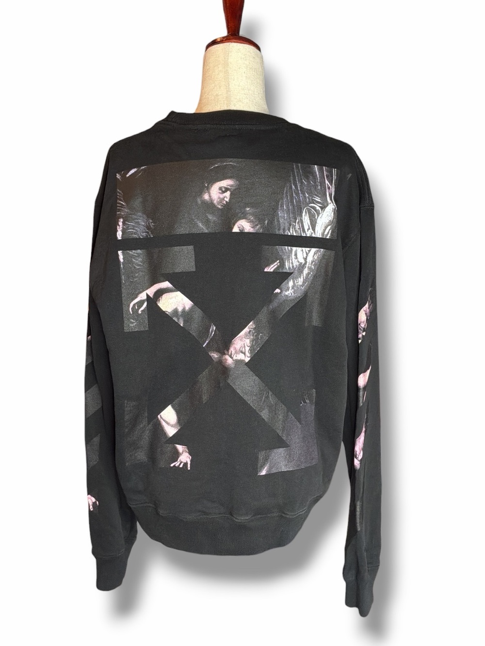Off-White Caravaggio Arrows Black Crewneck Sweatshirt Size Medium - Picture 5 of 10